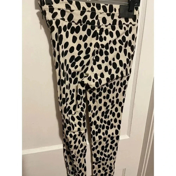 H&M Women’s size 4 Dalmatian Pants - Picture 5 of 6